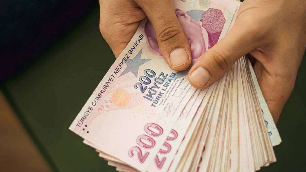Emekli maaşlarında yeni düzenleme: Cumhurbaşkanı Erdoğan talimatı verdi, 65 yaş üstüne daha fazla zam! 7